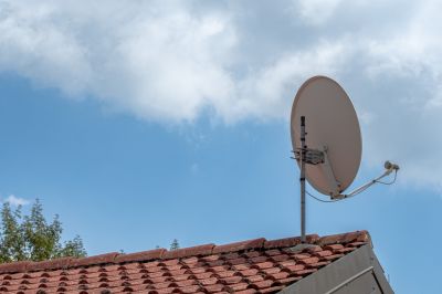 Remove an Unwanted Antenna from Your Home!